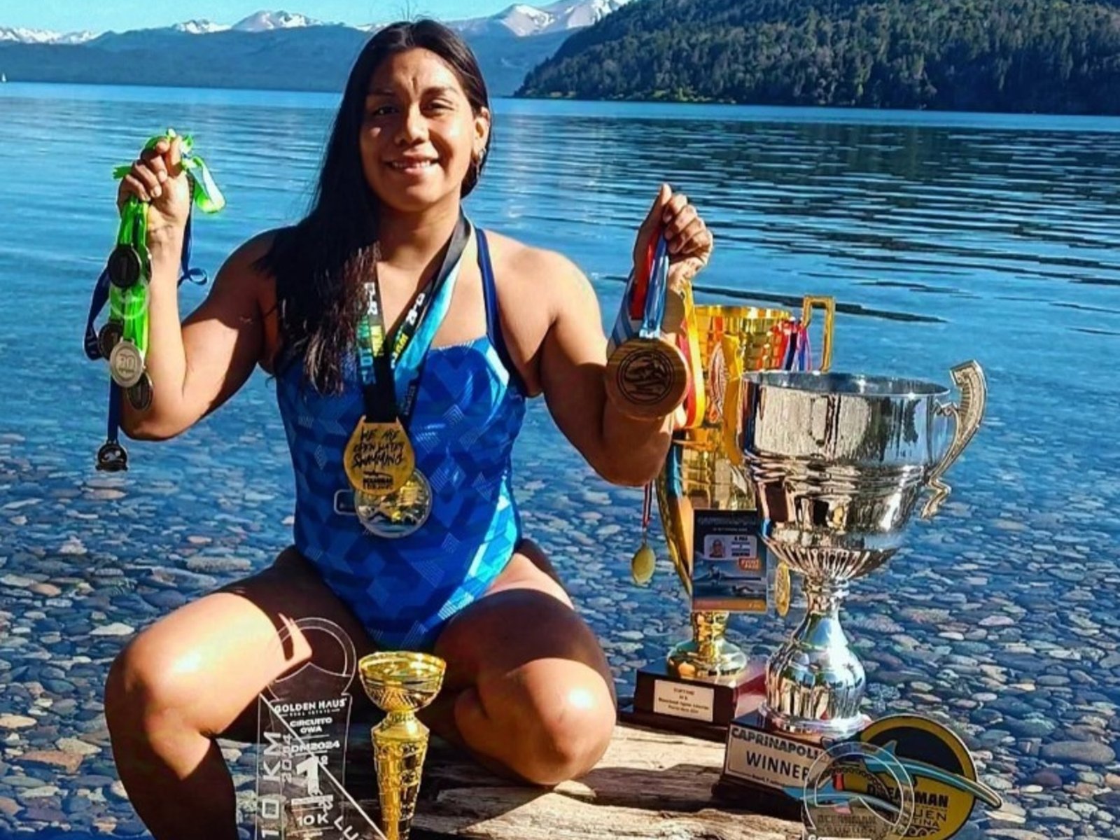 la historia de Mayte Puca, de estar postrada y vivir una infancia de dolor a no parar de ganar maratones acuáticas