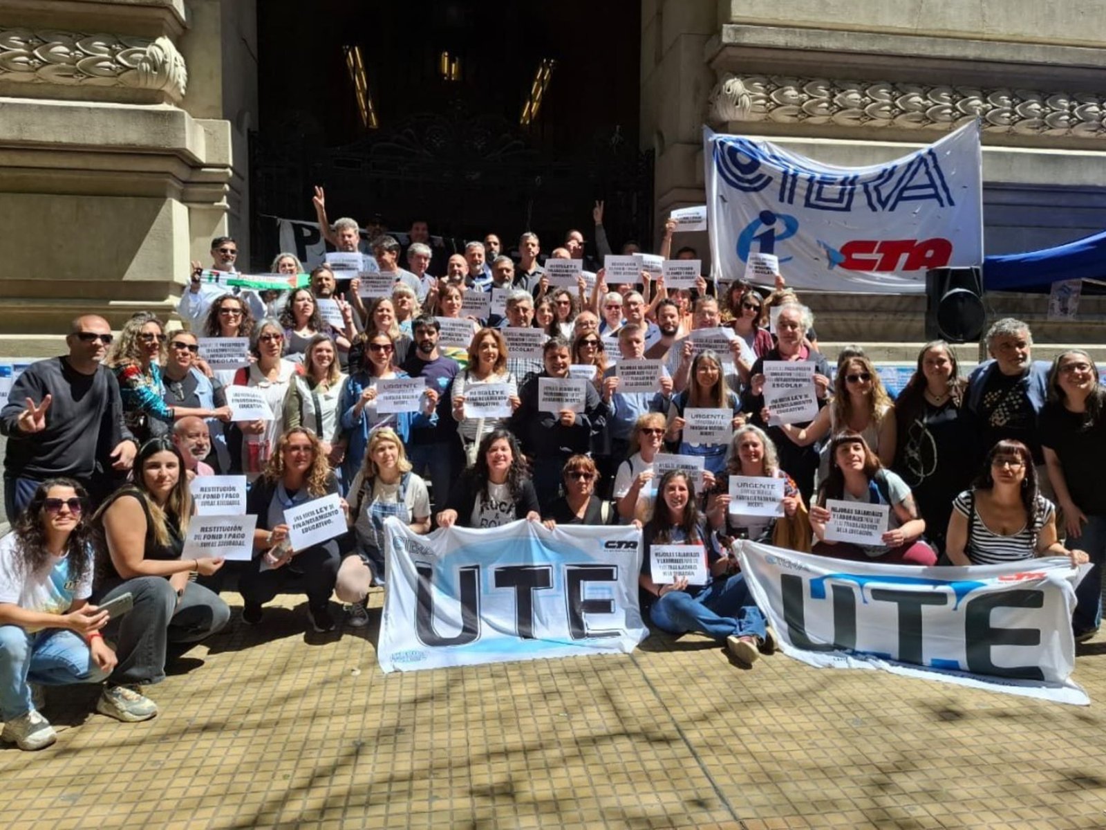 la medida de fuerza afectará escuelas de todo el país este martes 14 de octubre