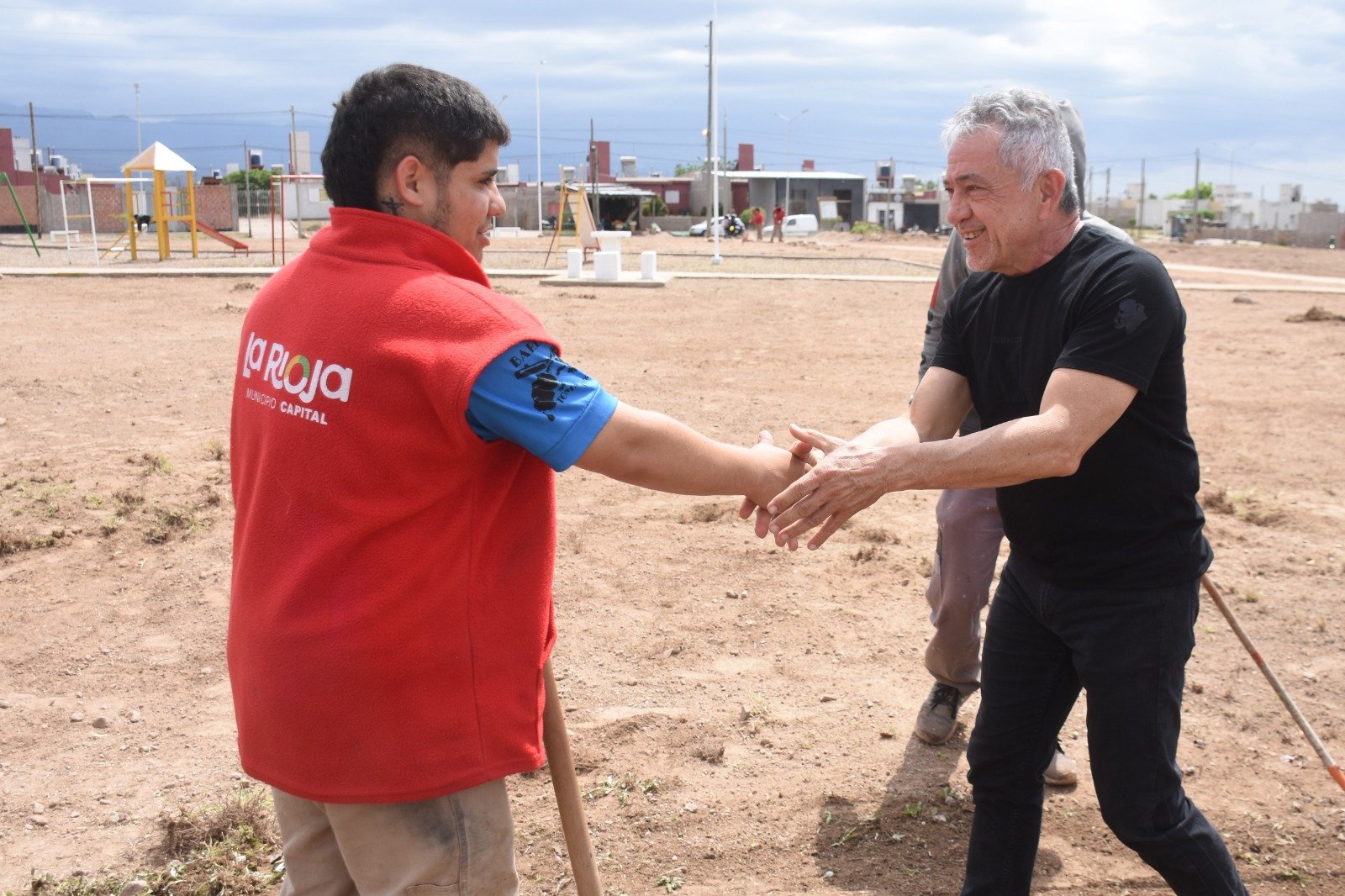 BARRIO NÉSTOR KIRCHNER: PLAZOLETA SEGURA, ORDENADA Y LIMPIA