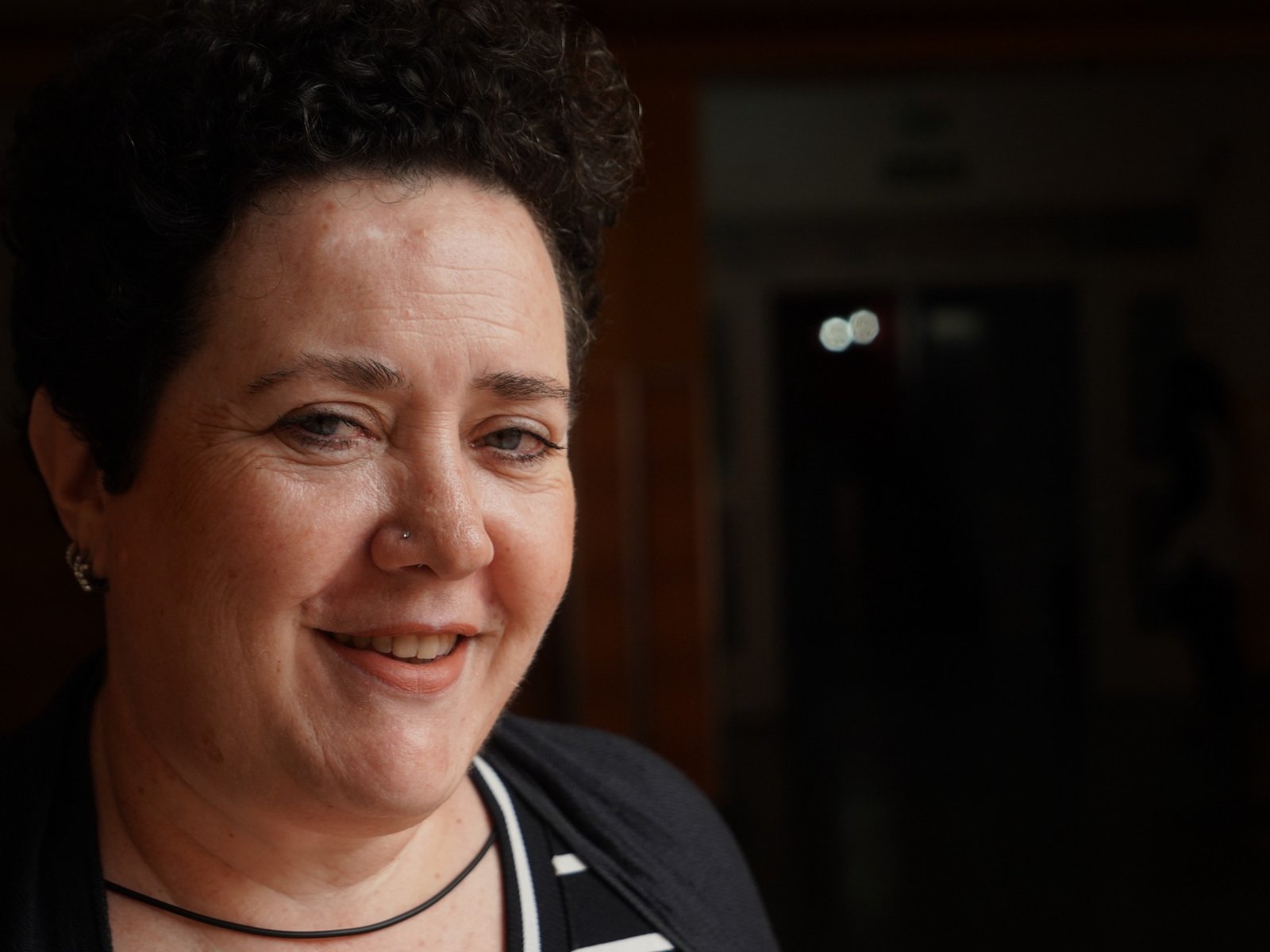 transformó el dolor de perder a su hijo en una campaña para salvar vidas