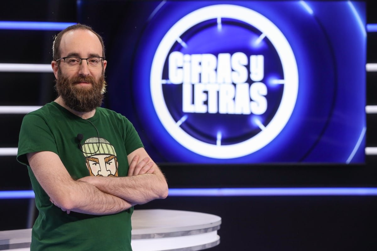 ‘Cifras y letras’ entrega su bote a un matemático fanático de los juegos de mesa | Televisión