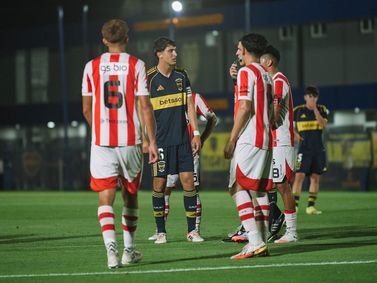 Boca, por penales, se metió en semis del torneo de Reserva: ¿viene River? :: Olé