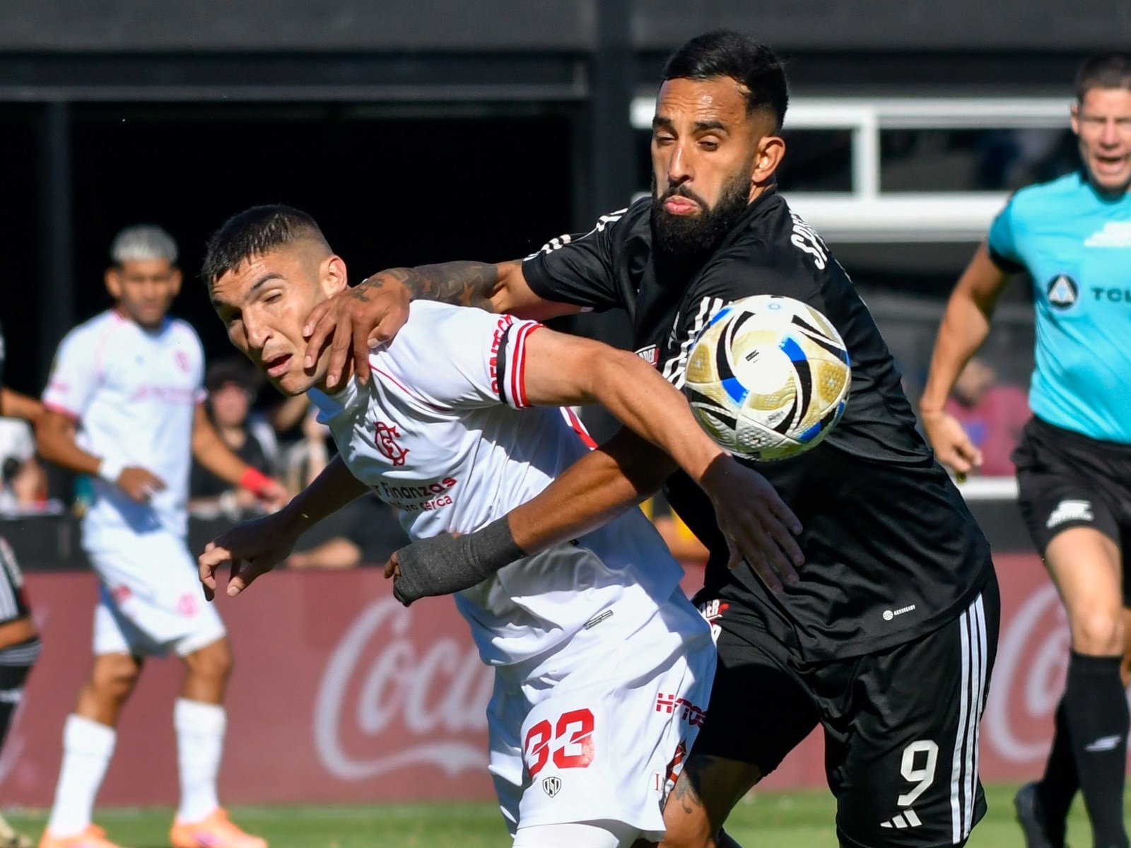 Deportivo Riestra vs Barracas Central, por los octavos de final del Torneo Clausura de la Liga Profesional: minuto a minuto, en directo