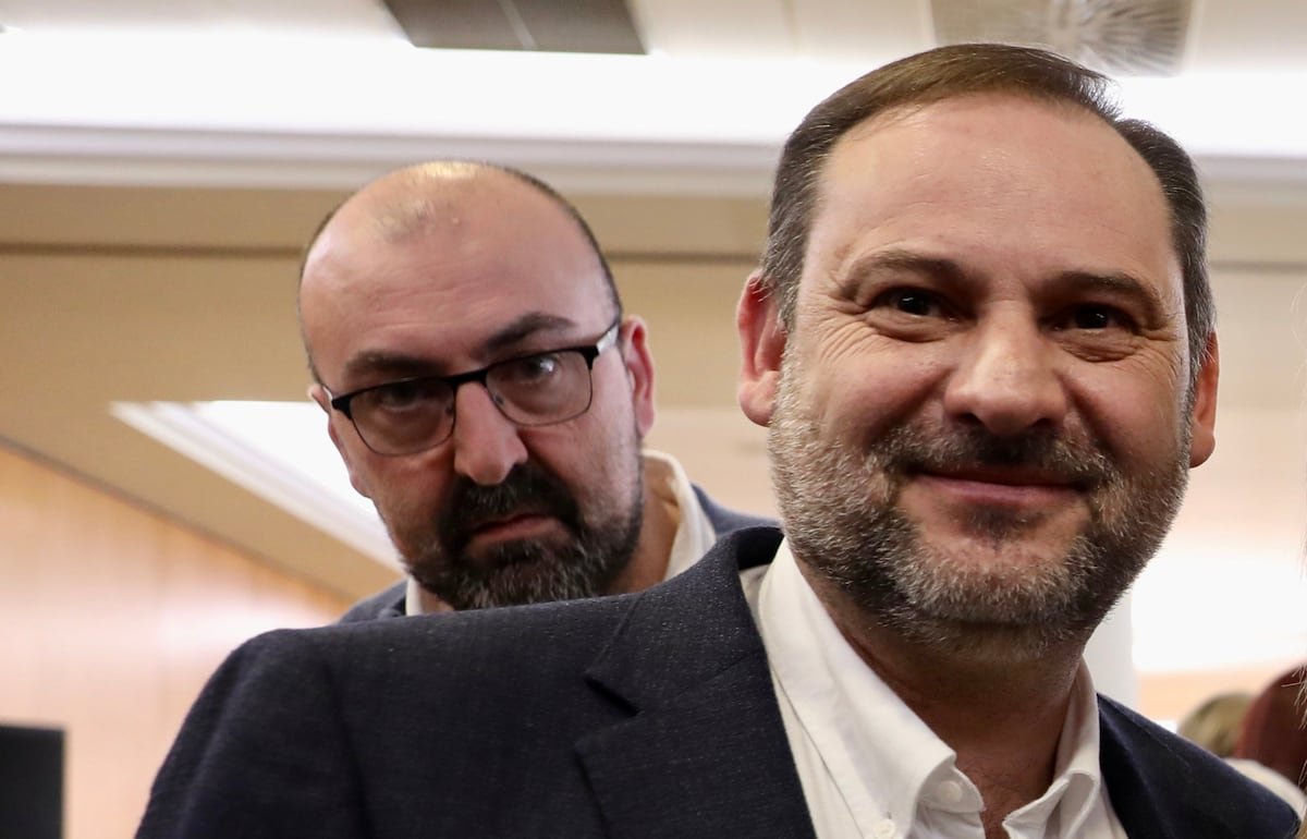 El Supremo decide este jueves si envía a prisión a Ábalos y Koldo García | España