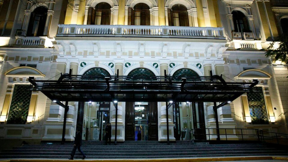 El plan de asesinatos y bombas que había pergeñado la Policía Federal para asegurar su impunidad | Según un cable desclasificado por la CIA