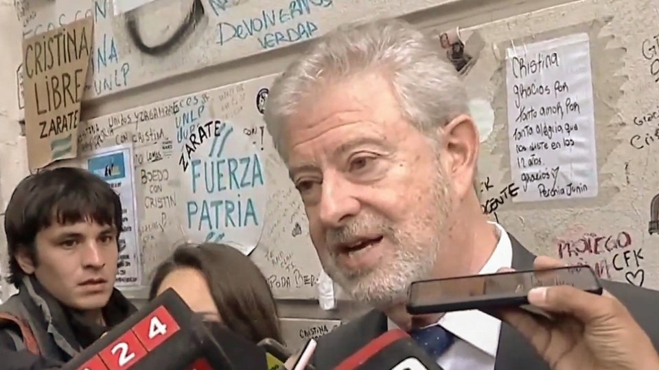 «Es un proceso que se inició de manera totalmente irregular» | Carlos Beraldi, abogado de CFK, recordó que la expresidenta ya fue absuelta por asociación ilícita 