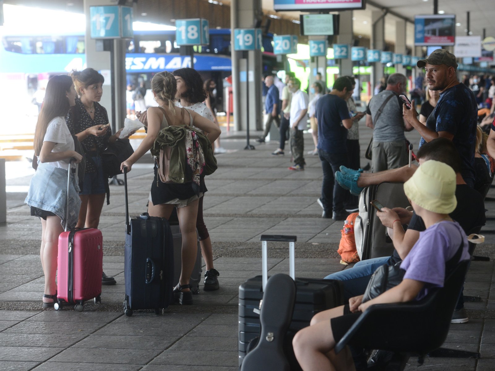 Identifican tres micros en Retiro con varios casos de sarampión, la ruta que hicieron y todas las paradas