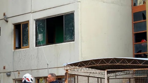 Incendio en las Mil Viviendas de Trelew: hombre internado en estado delicado