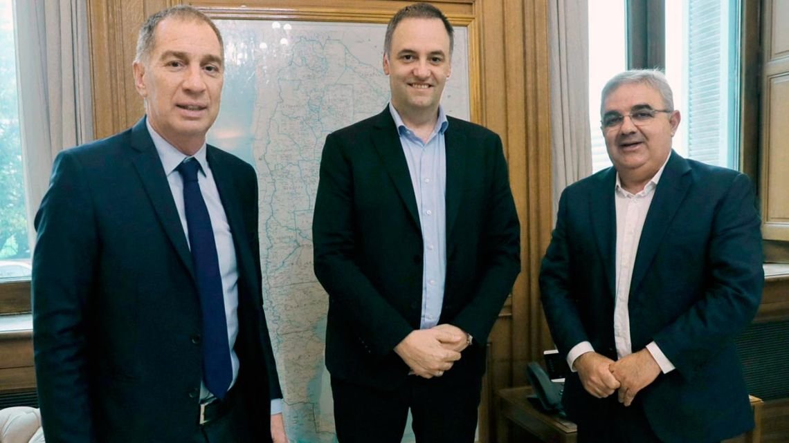 Jalil rompe con Unión por la Patria y deja a La Libertad Avanza al borde de ser la primera minoría