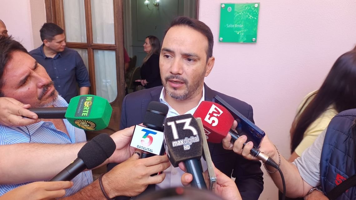 Juan Pablo Valdés no descartó unificar ministerios y advirtió que será «un año difícil»