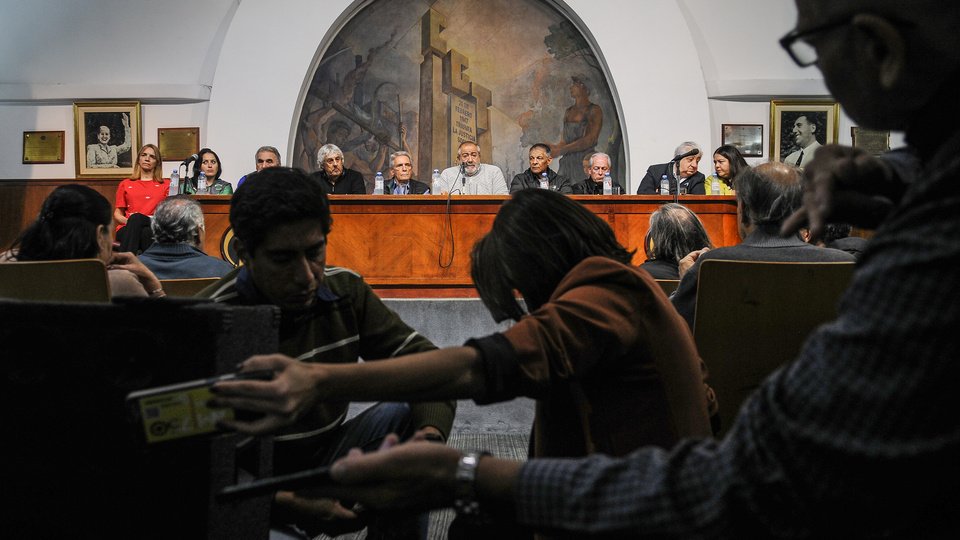 La CGT llega a su congreso para renovar autoridades en un clima de tensión | Continúa el debate del perfil que deberá tener la central obrera