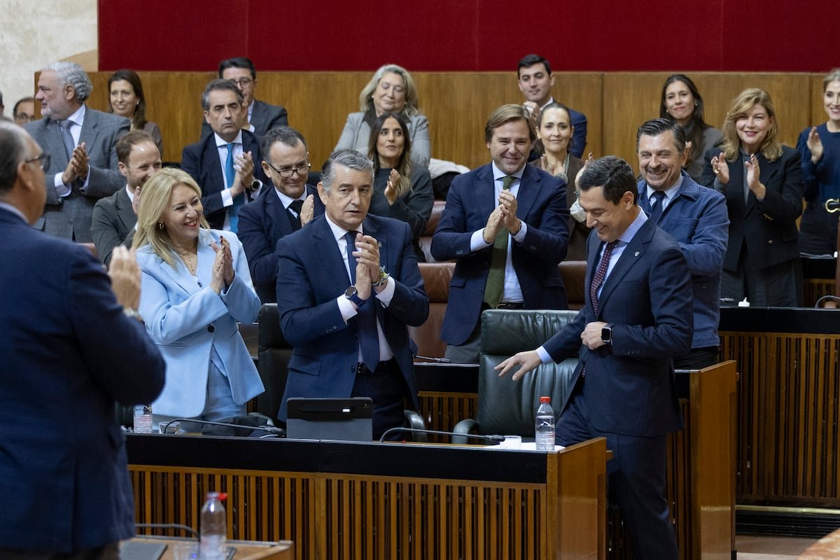 La oposición aprieta a Moreno con la crisis de los cribados y la corrupción en Andalucía | Noticias de Andalucía