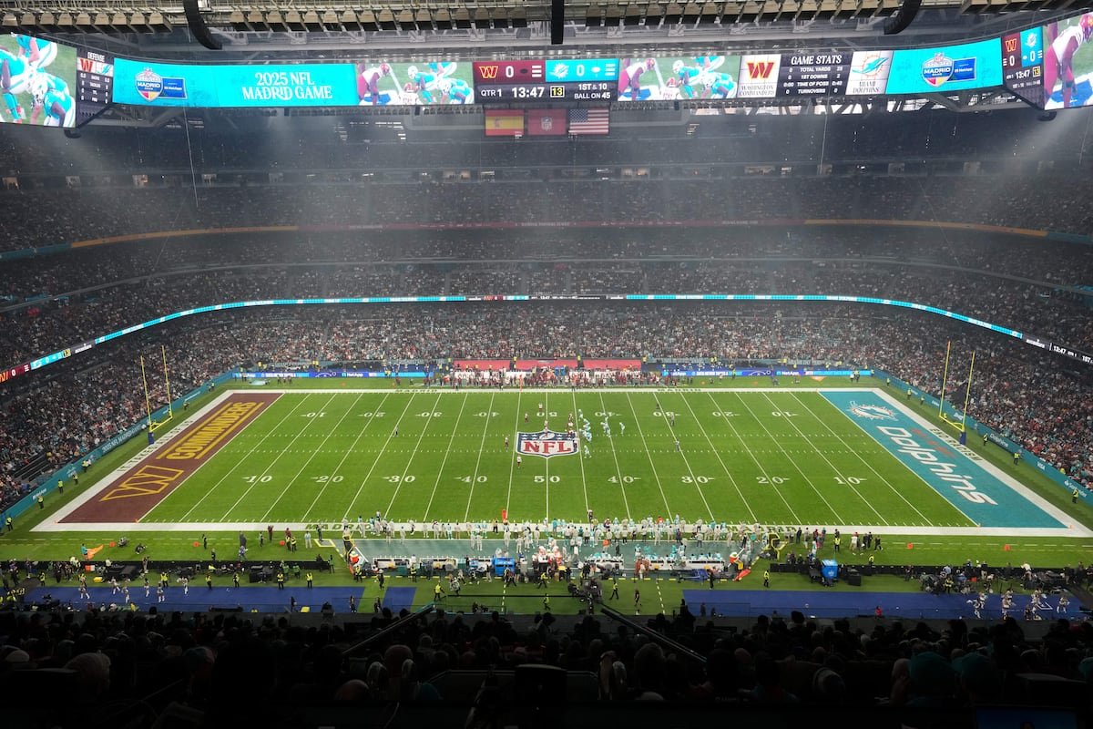 Los Dolphins se llevan en la prórroga el ‘thriller’ del Bernabéu en el estreno de la NFL en España | Deportes