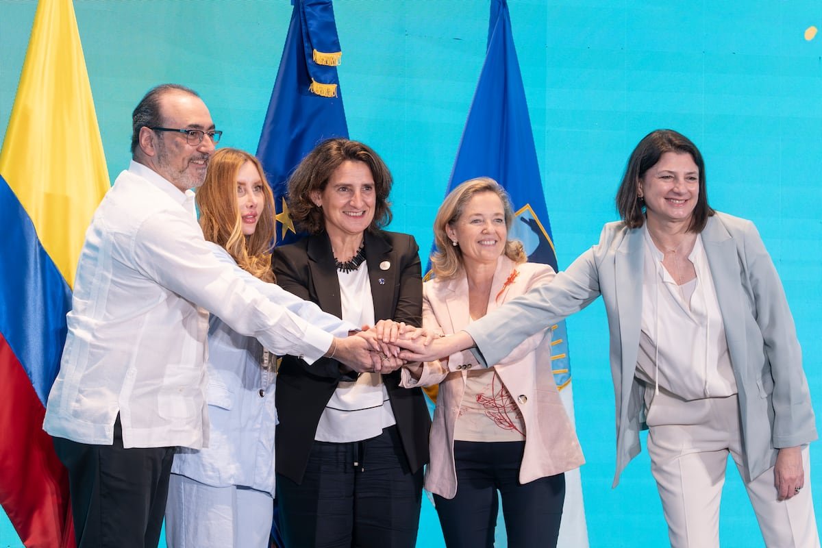 Los bancos multilaterales y los empresarios refuerzan desde Santa Marta la sintonía entre América Latina, el Caribe y la Unión Europa | América Futura