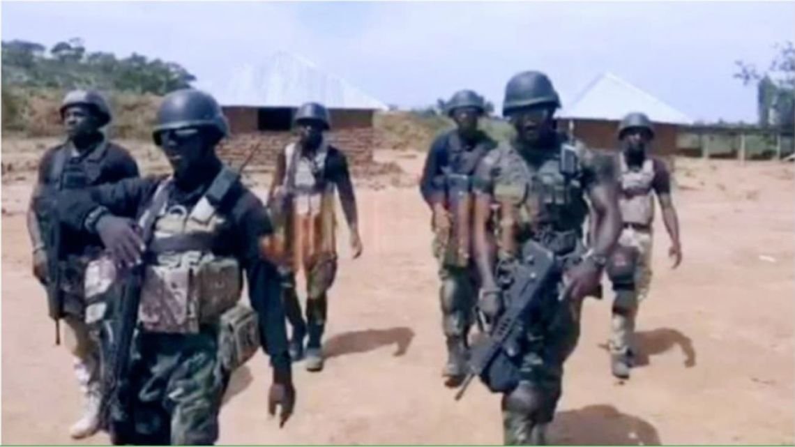 Nigeria: 50 estudiantes secuestrados lograron escapar, pero más de 250 siguen cautivos