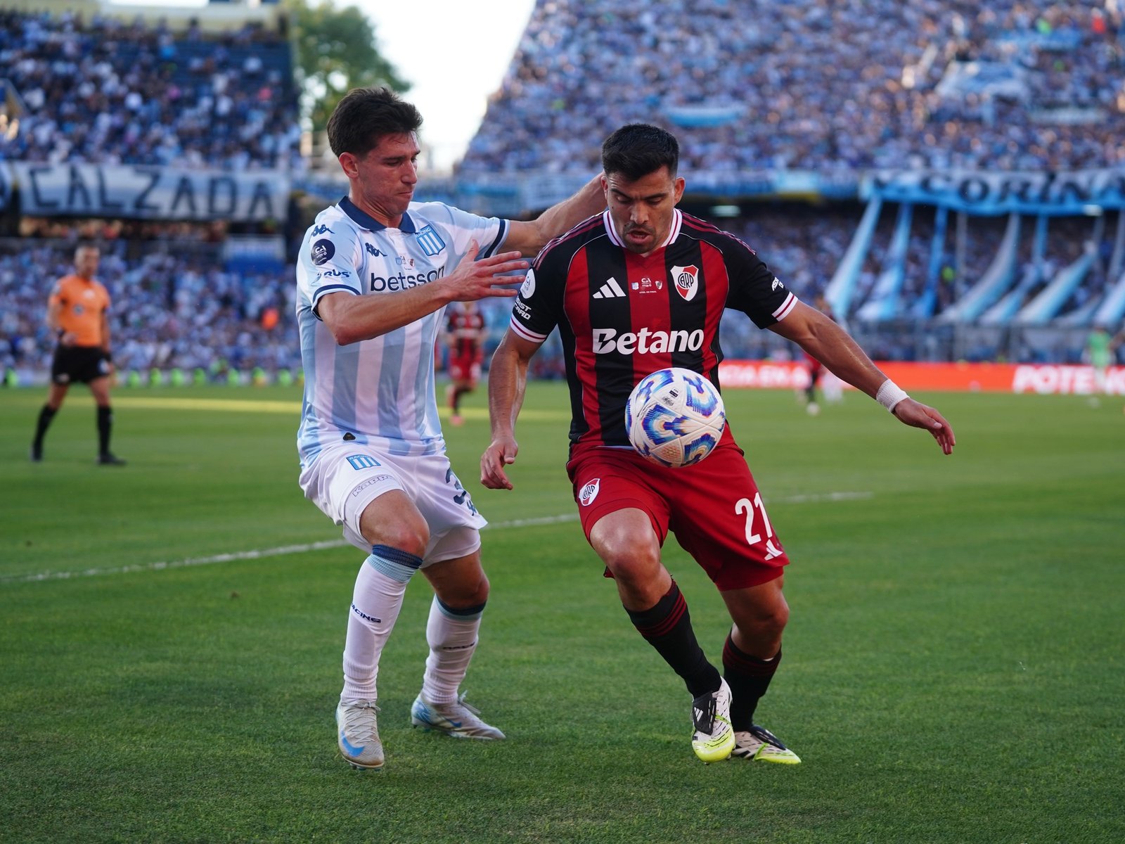 Racing vs River, por los octavos de final del Torneo Clausura, EN VIVO: a qué hora es, probables formaciones y cómo verlo