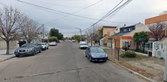 Trelew: asaltan a mujer dentro de su casa, la amenazan con cuchillo y la atan para robarle