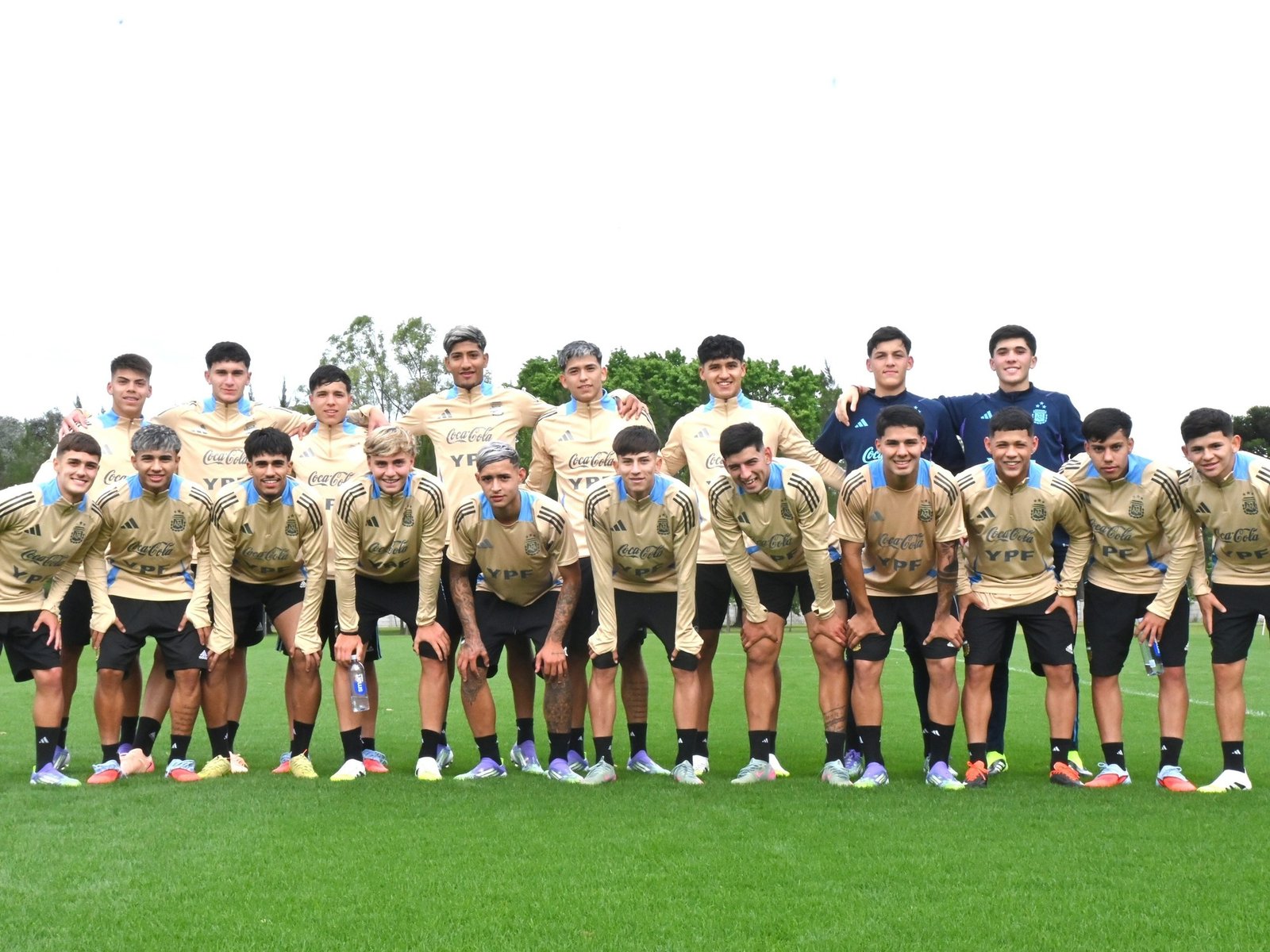 Un día para el debut de la Sub 17 en el Mundial: la «tierra prometida» y la palabra de Placente :: Olé