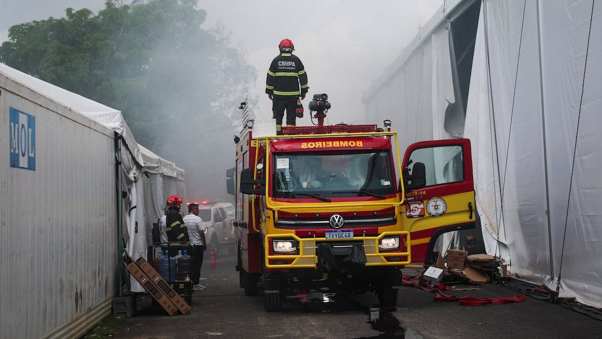 Un incendio obliga a suspender y desalojar la cumbre del clima de Brasil | Clima y Medio Ambiente