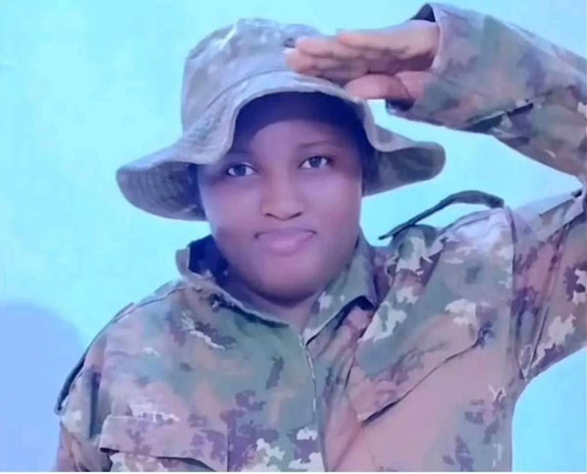 Una ‘tiktoker’ de Malí es ejecutada en la plaza de su pueblo por supuestos yihadistas | Internacional