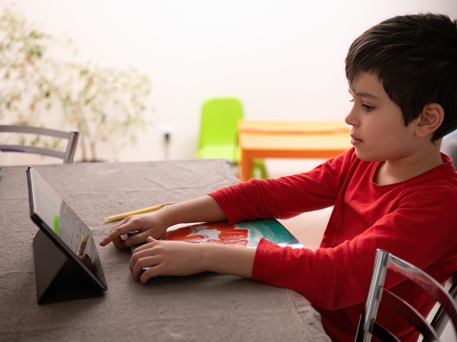 Usaron la tecnología para enseñar a los chicos a ser empáticos y solidarios y tuvieron éxito