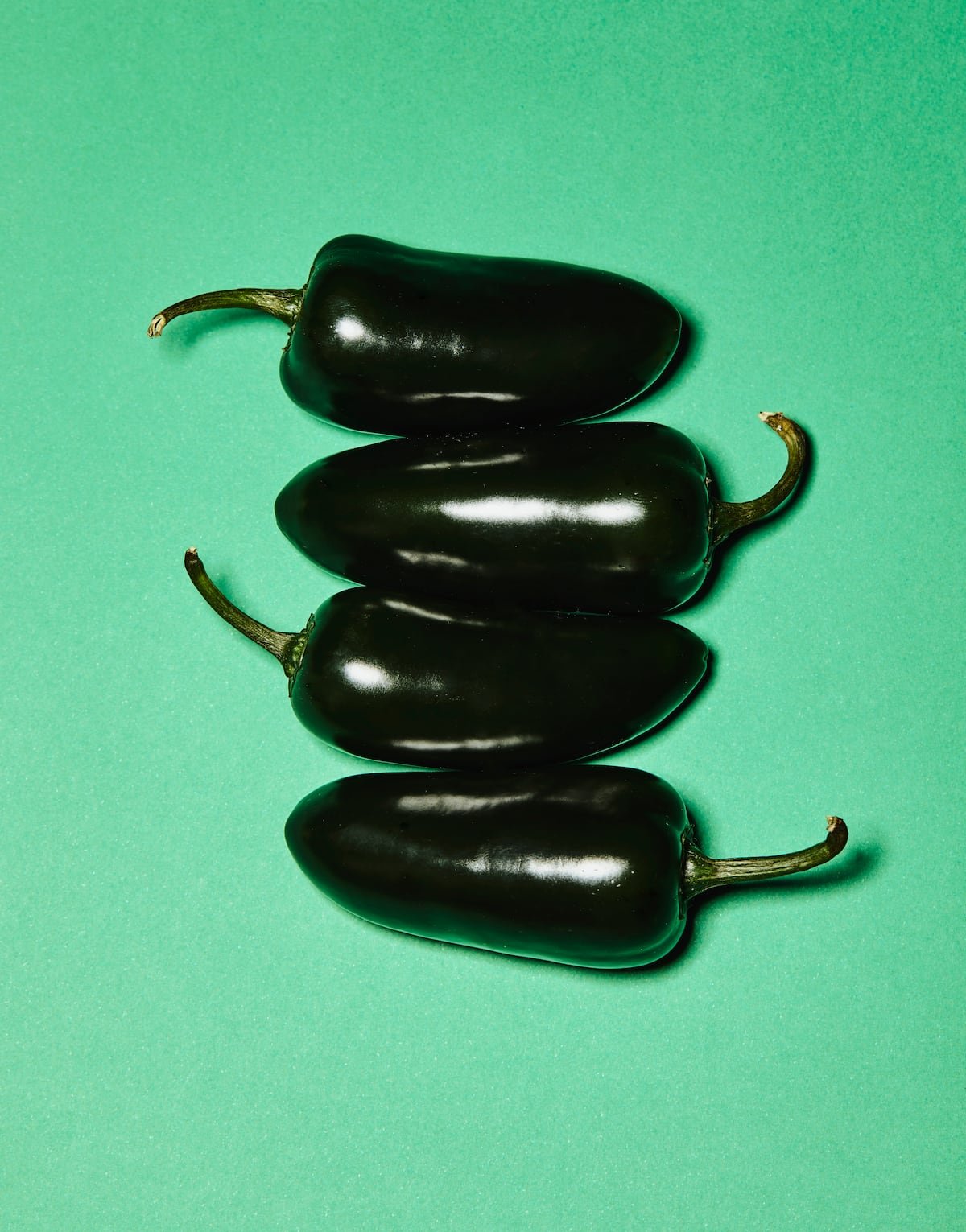 Verdes, rojos, amarillos, dulces, picantes, carnosos… Una oda visual al pimiento | EL PAÍS Semanal