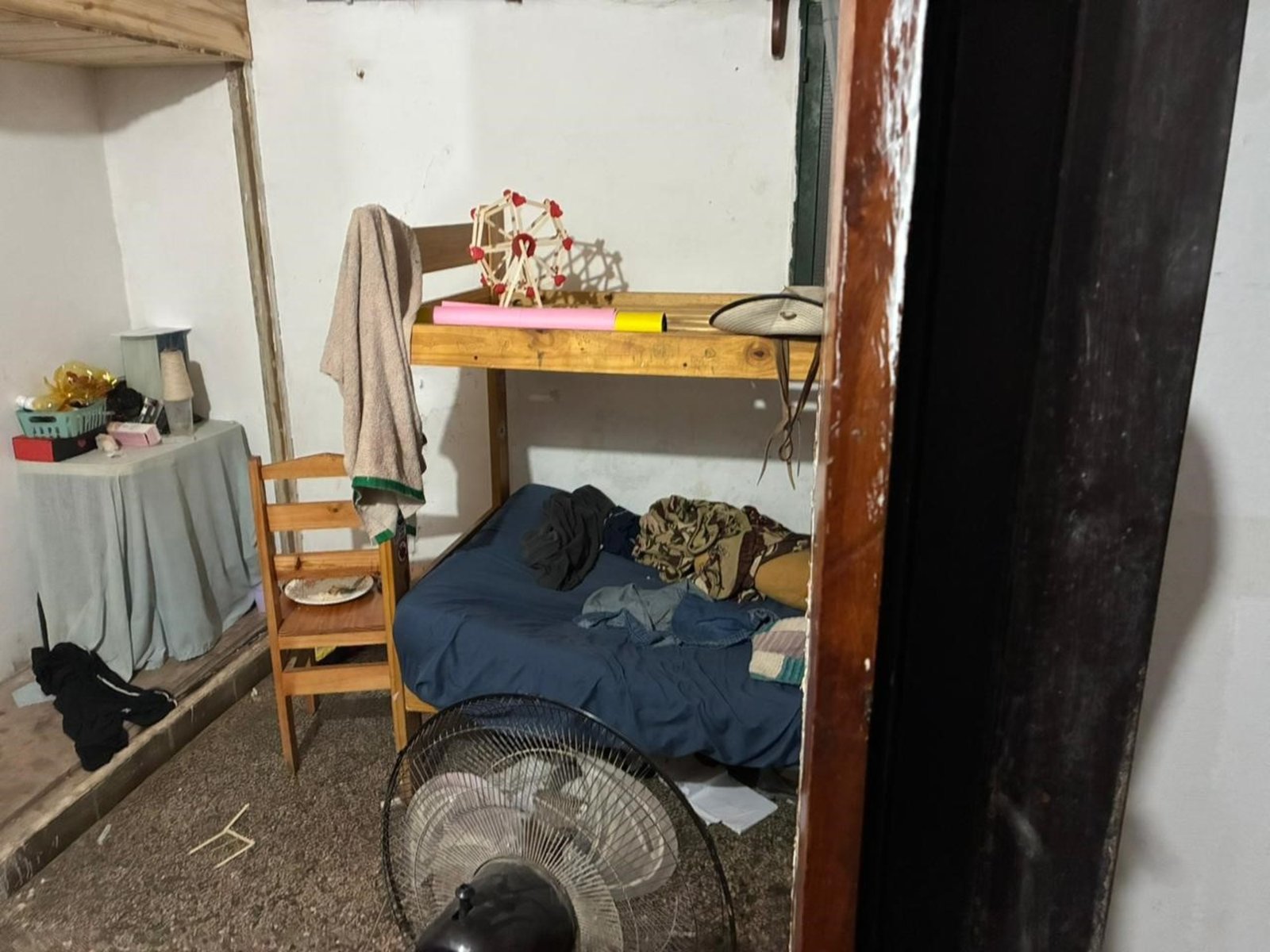 con nuevos inquilinos y en medio de un tironeo judicial