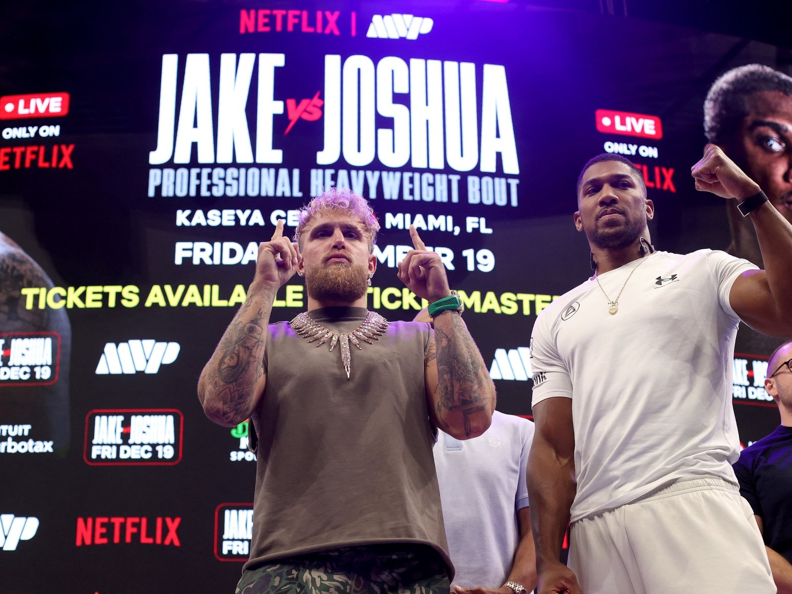 cuándo y a qué hora es la pelea que transmite Netflix en vivo