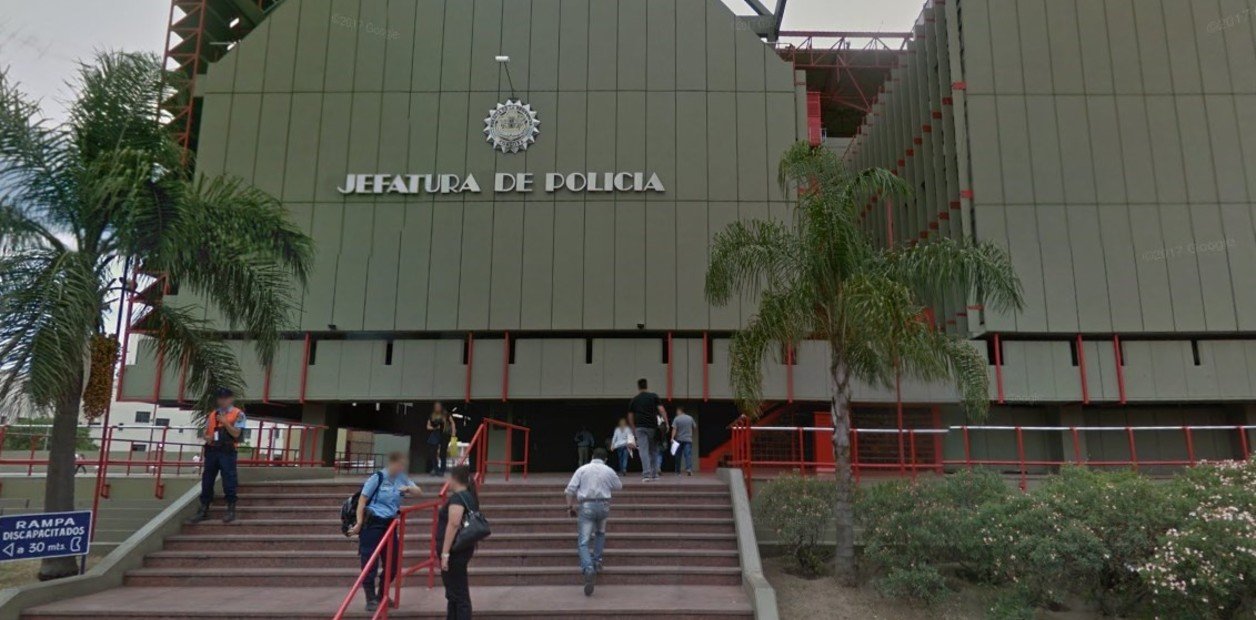 detuvieron a un cabo por filmar a sus compañeras en el baño