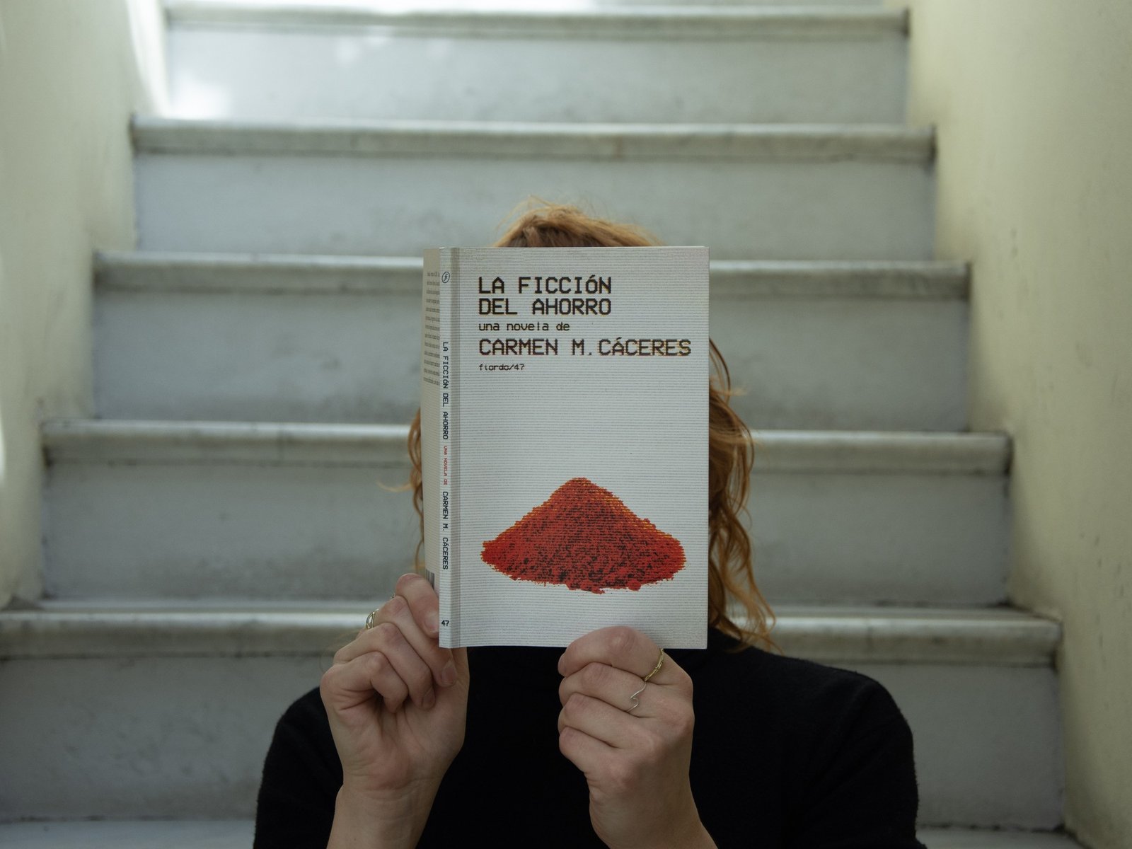 ganó un premio por el que competían Aira, Magnus y Garland