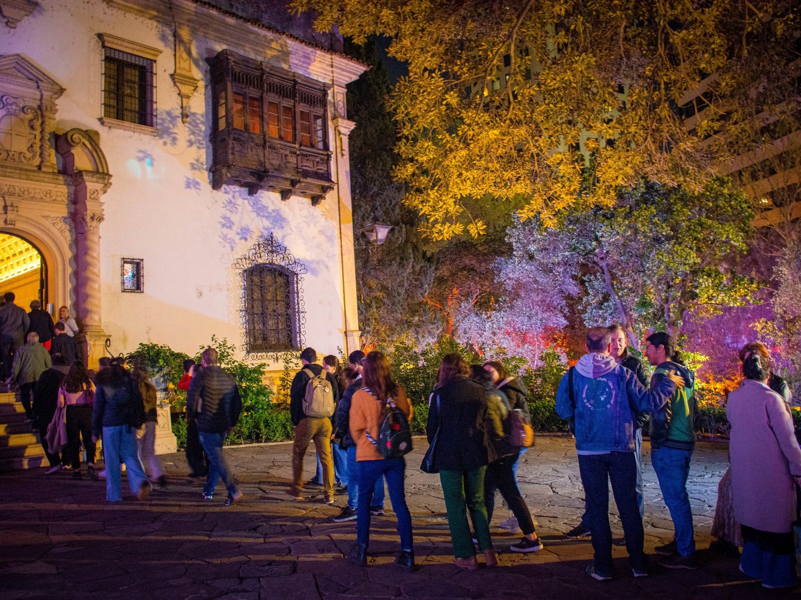guía completa para disfrutar la cultura en cada barrio porteño durante la Noche de los Museos