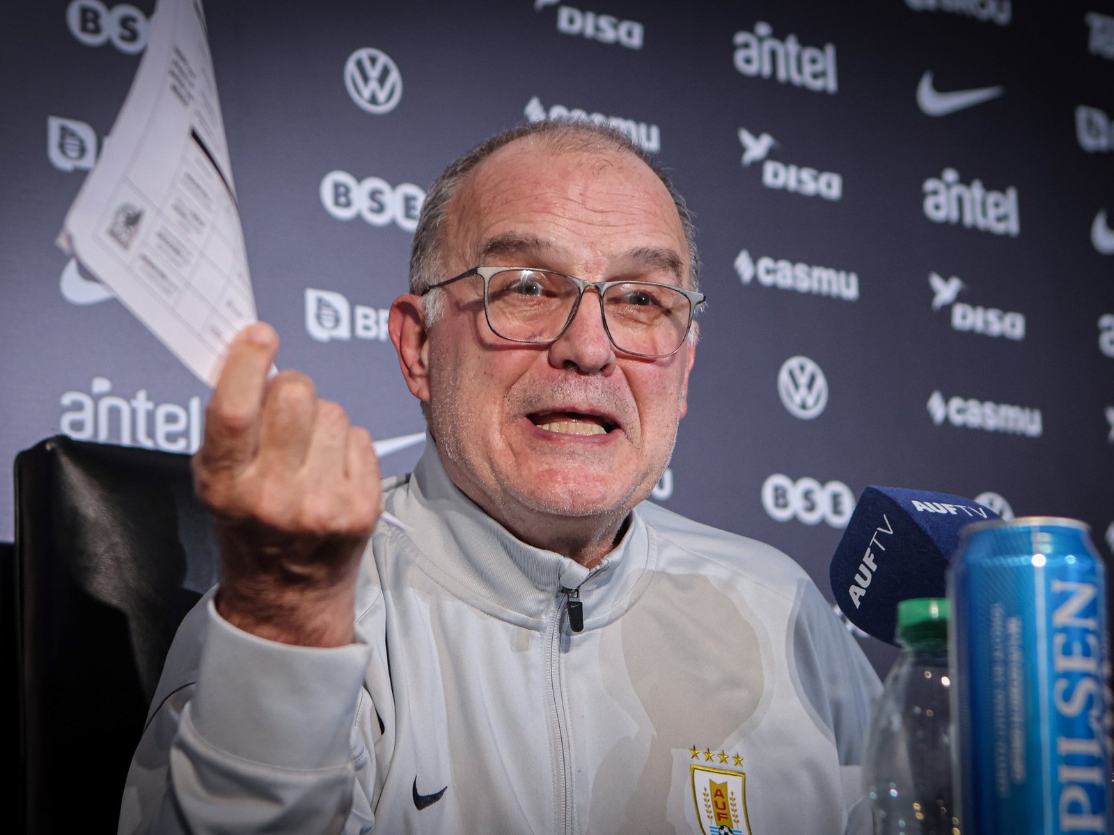 las 16 mejores frases de Marcelo Bielsa en una conferencia de prensa sin filtro que duró 105 minutos