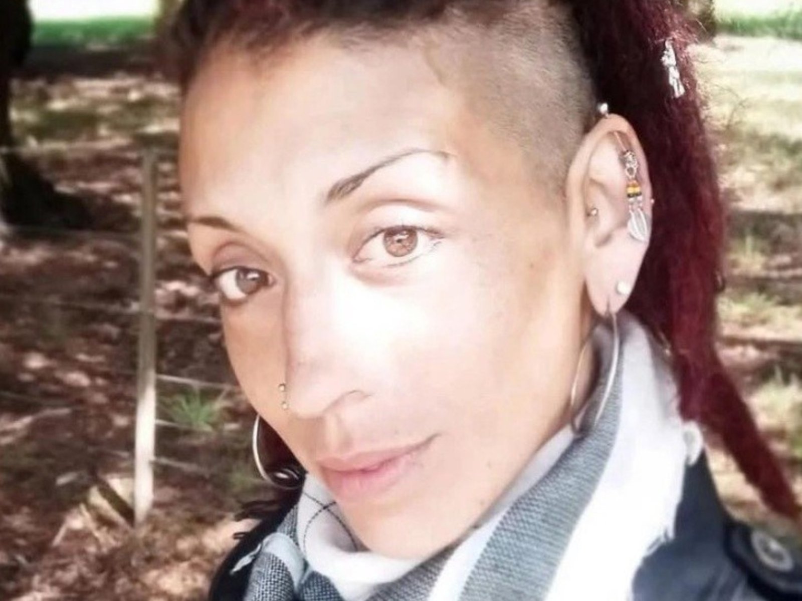 los últimos mensajes de Débora Bulacio, la mujer asesinada por su pareja en Necochea