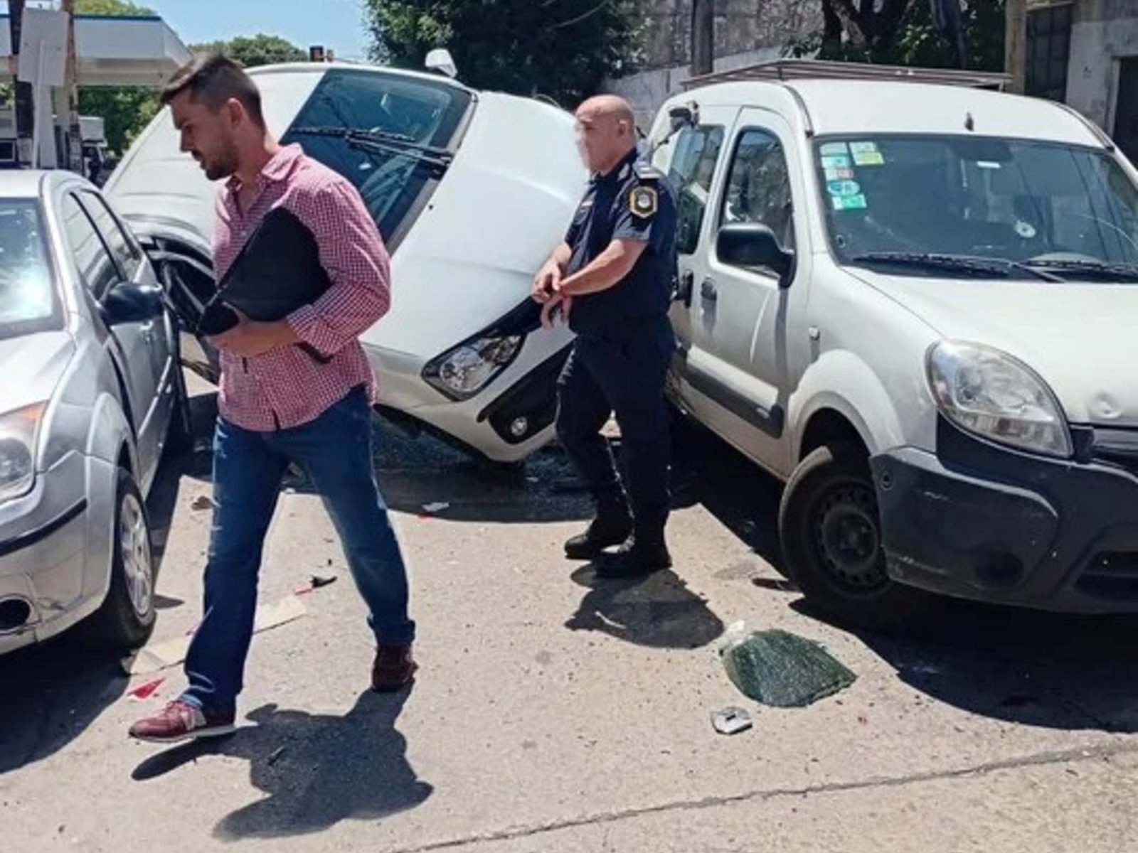 murió un ladrón y uno de los detenidos estaba prófugo por el crimen de un financista