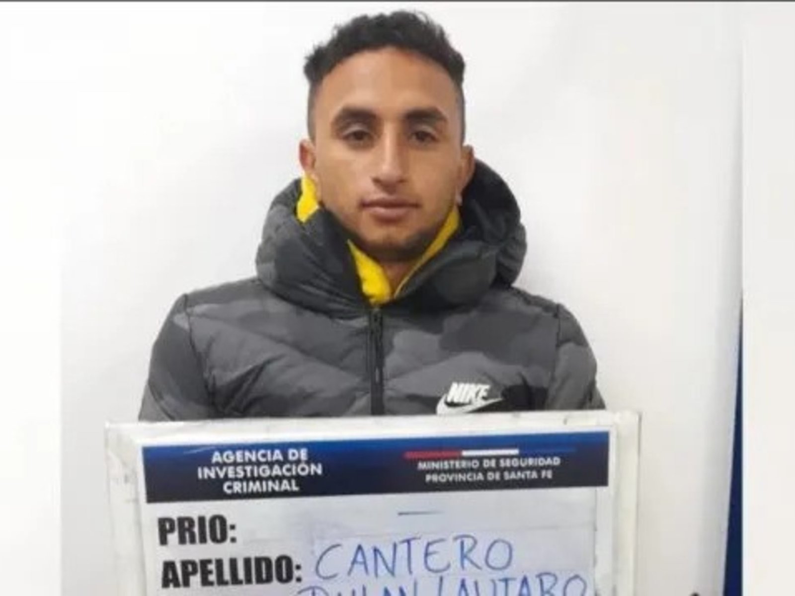 permanece internado en grave estado