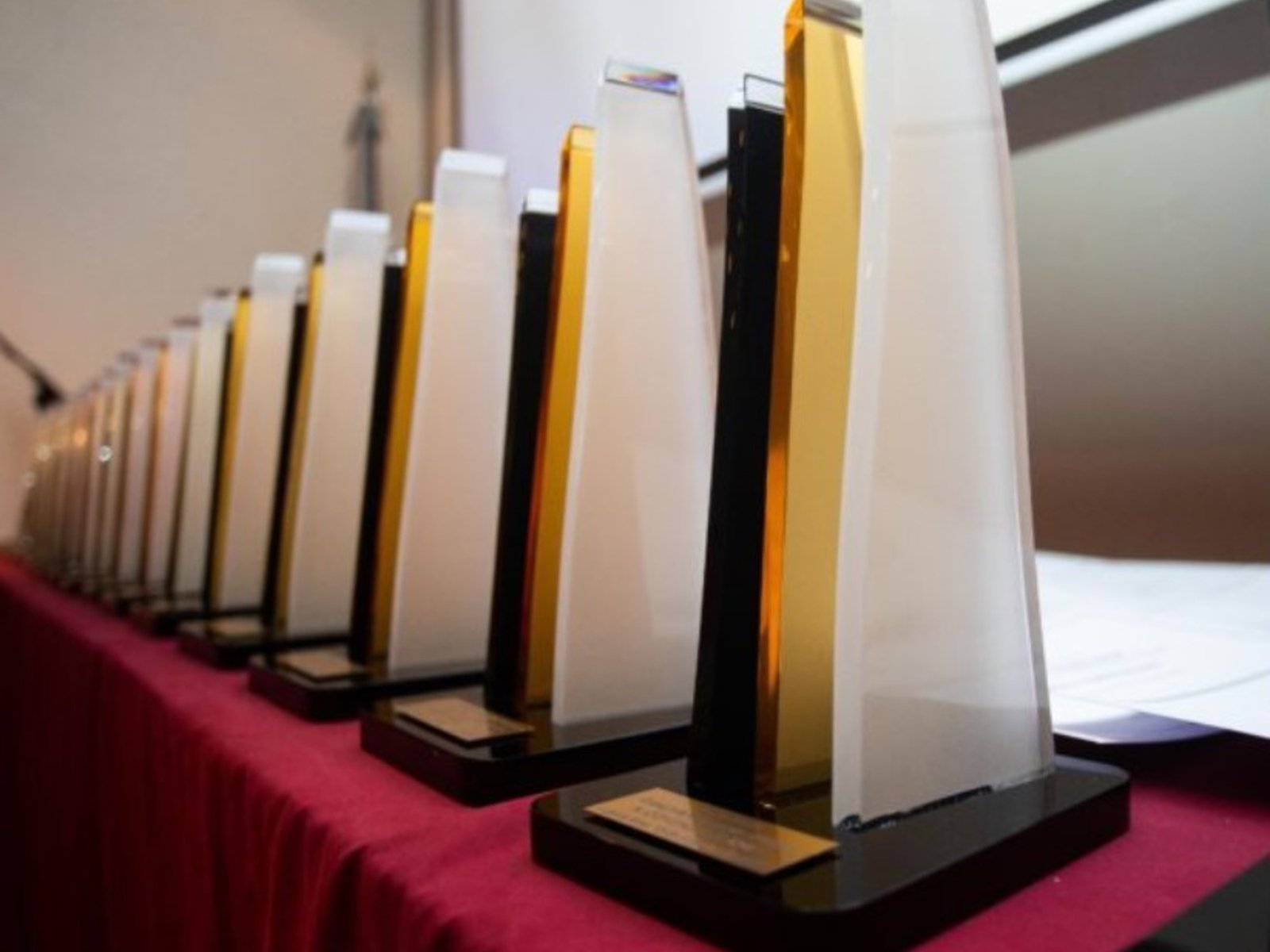 todos los ganadores y las ocho distinciones a Clarín