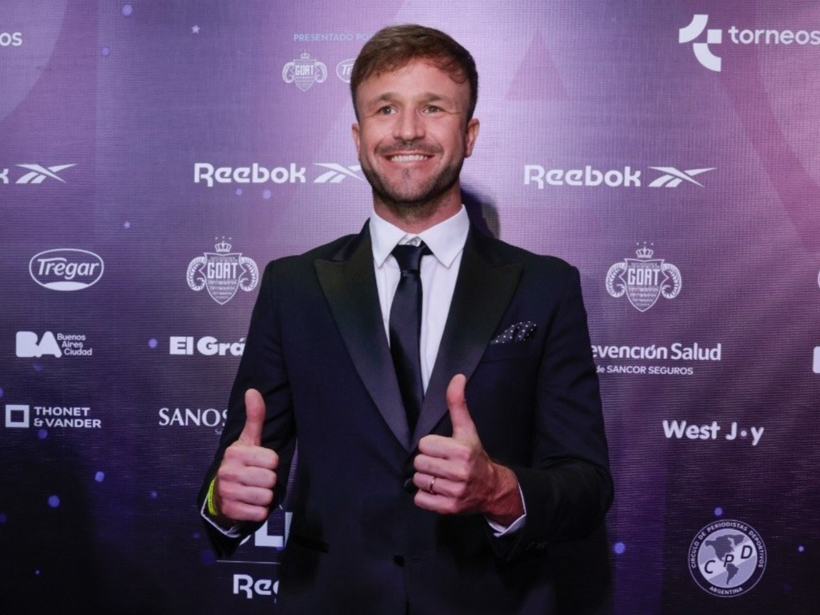 A Canapino le queda bien el Olimpia de Oro :: Olé