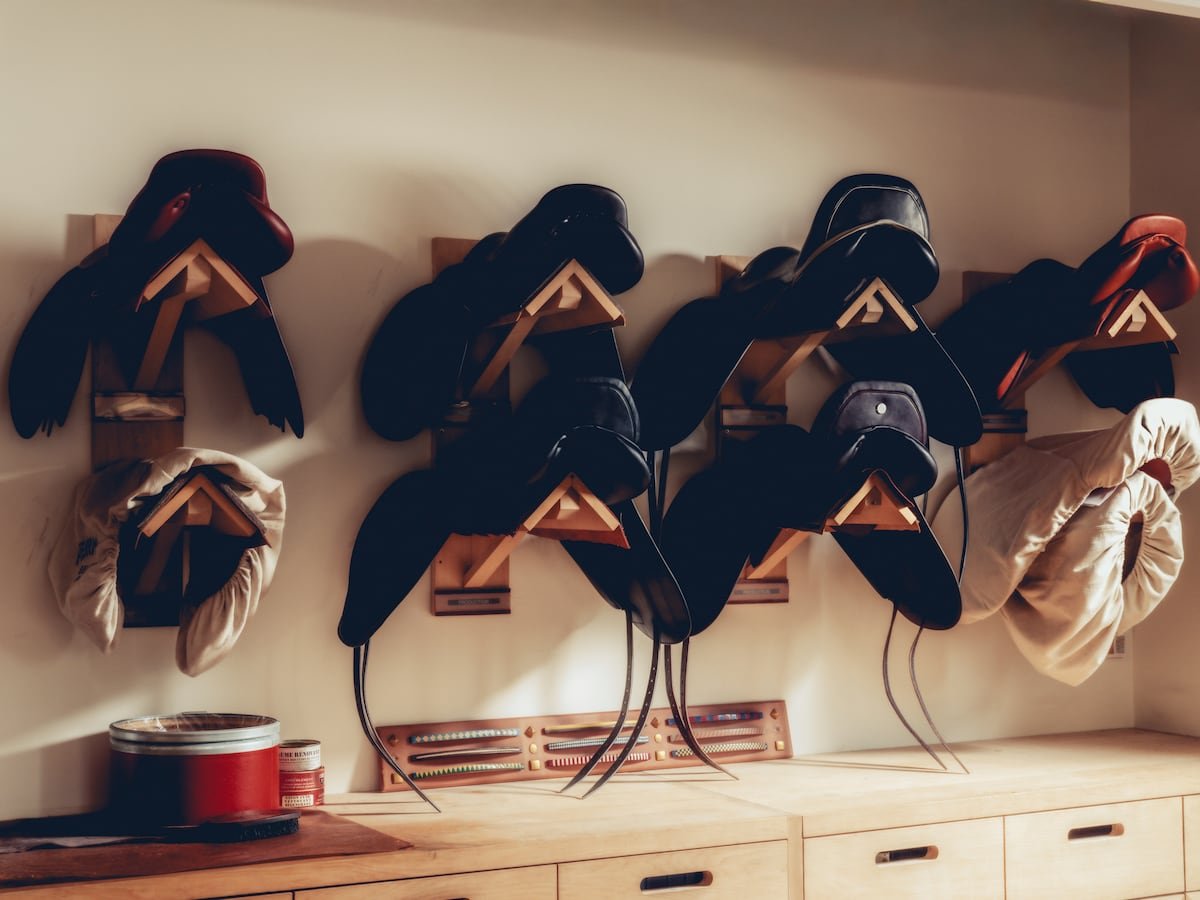 Así funciona la red de talleres y escuelas de artesanía de Hermès, el centro de la marca de lujo francesa | EL PAÍS Semanal