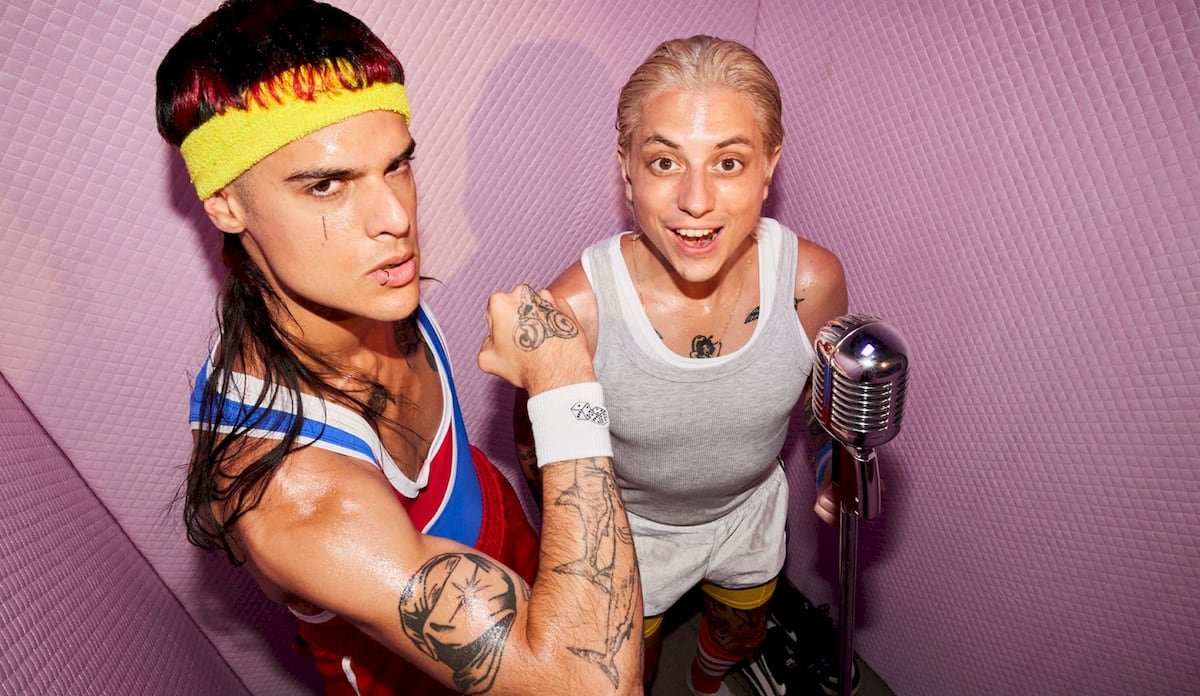 Ca7riel y Paco Amoroso anuncian un parón en su carrera el mismo día en que iba a salir su nuevo disco: “Nos dejamos llevar por un nivel de éxito que no supimos manejar. Pedimos perdón” | Cultura