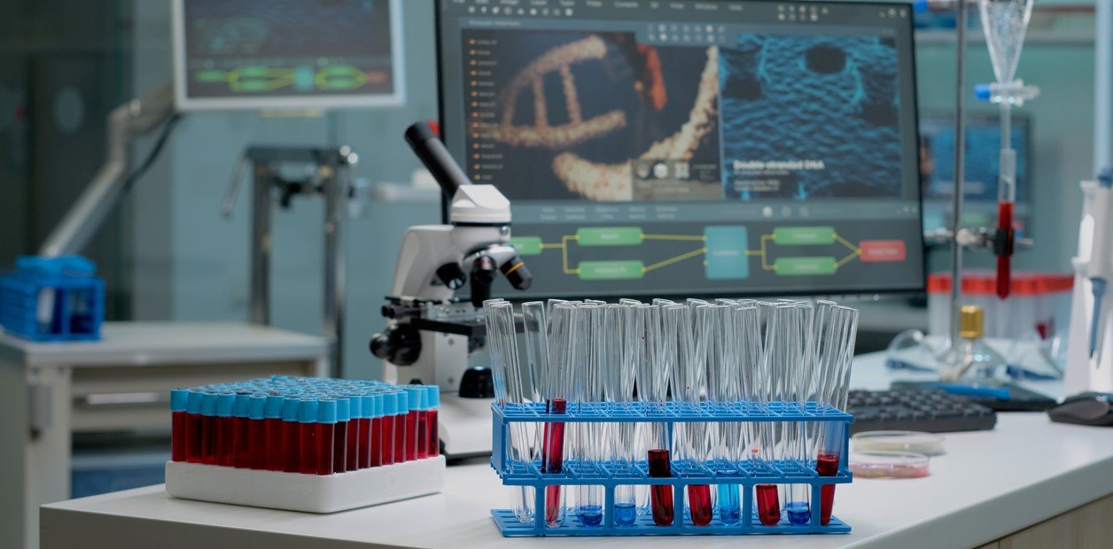 Cómo es la plataforma que simplifica el acceso a la genética para personalizar los tratamientos médicos