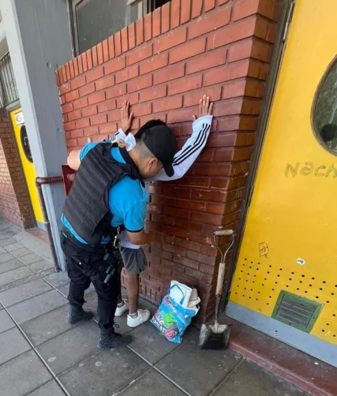 Detenido en Trelew por agresión, robo y violación de perimetral