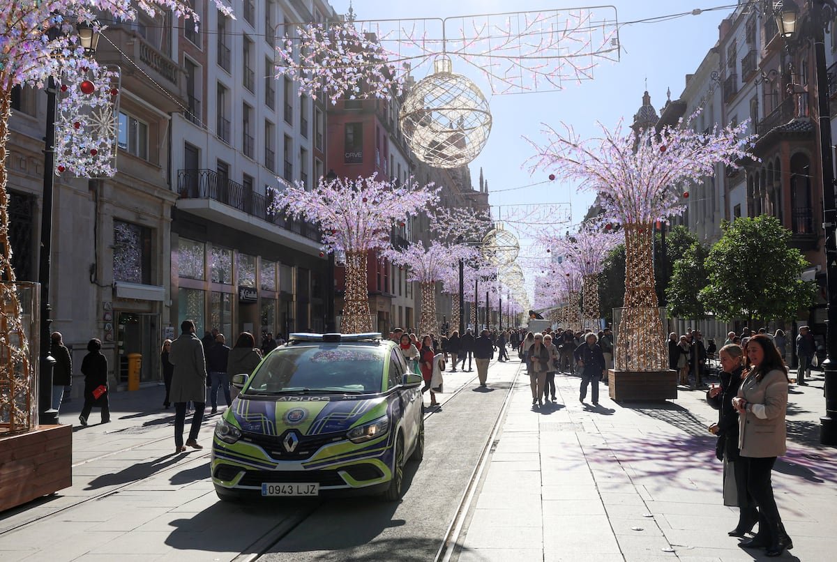 El alcalde de Sevilla desbloquea el Plan de seguridad para Navidad gracias a Vox | Noticias de Andalucía