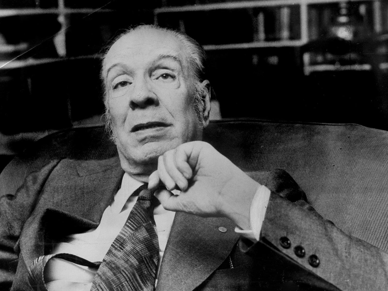 El curso secreto de Borges en Mar del Plata que ilumina nuevas claves de su obra y su pensamiento