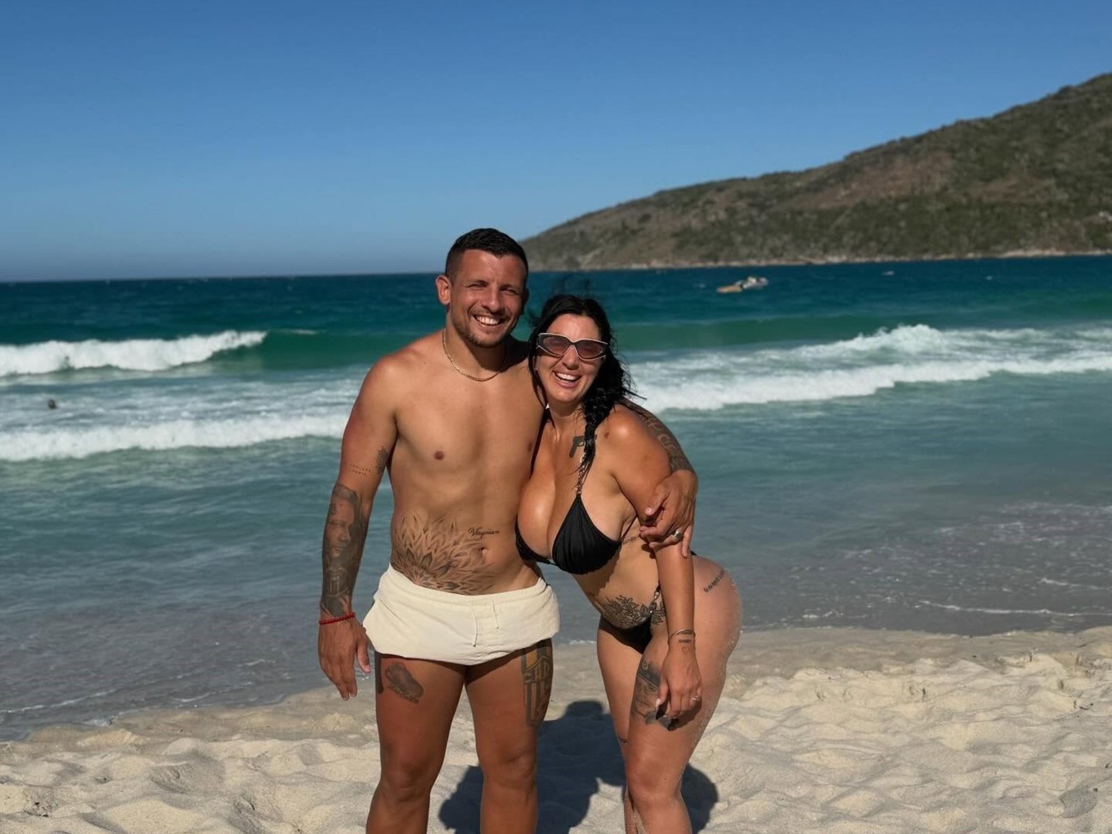 Emiliano Vecchio firmó su contrato con un nuevo club y, en modo "Magnate", lo hizo en un lugar muy especial