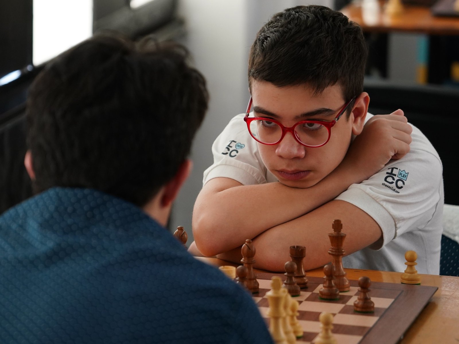 Faustino Oro hace historia en el ajedrez y hasta la leyenda Garry Kasparov se asombra ante el talento del chico argentino de 12 años