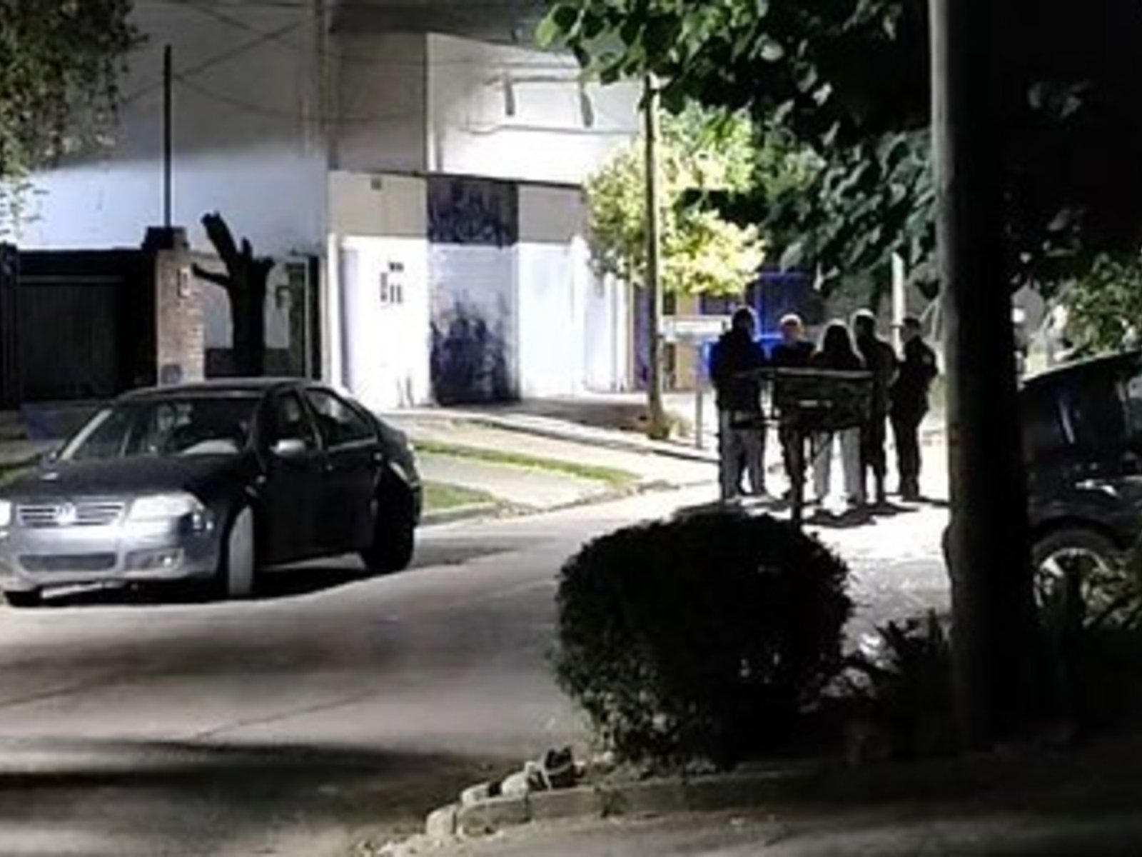 Fue a buscar a su esposo al almacén y lo habían asesinado para robarle