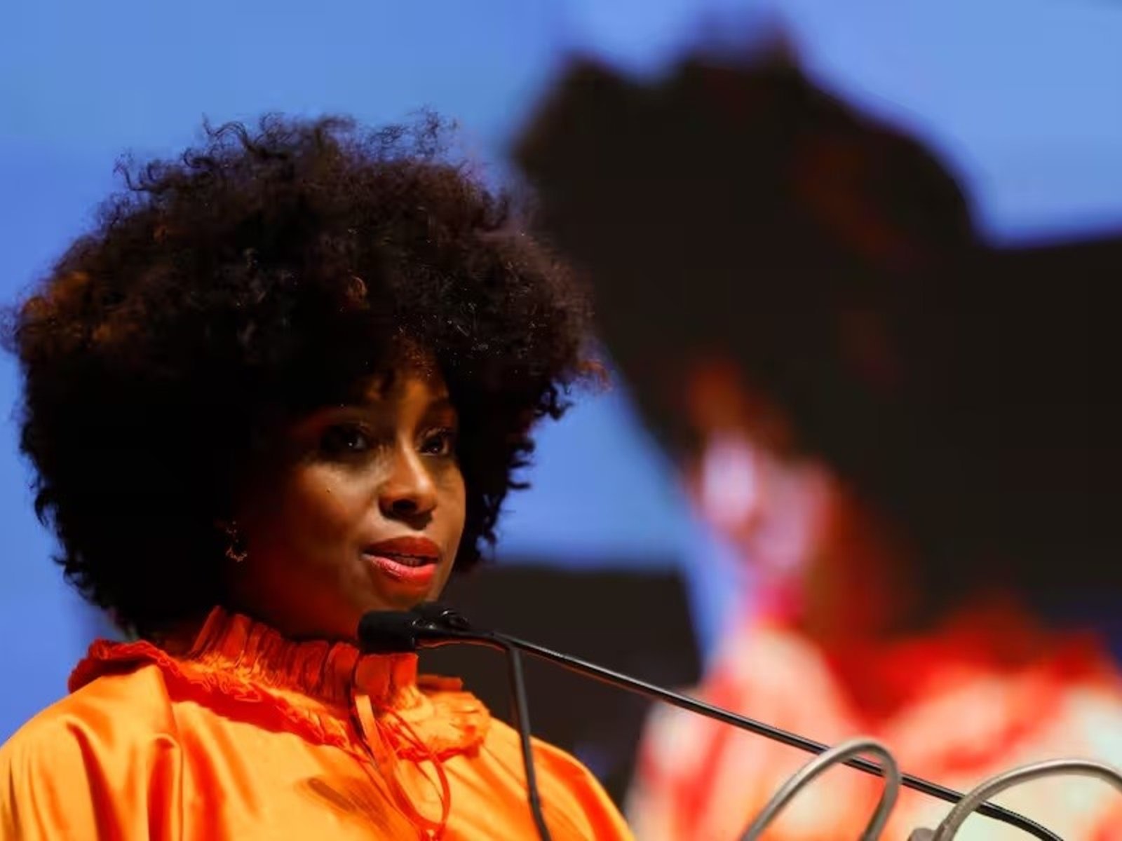 “La literatura nos ayuda a ver y a ser vistos”