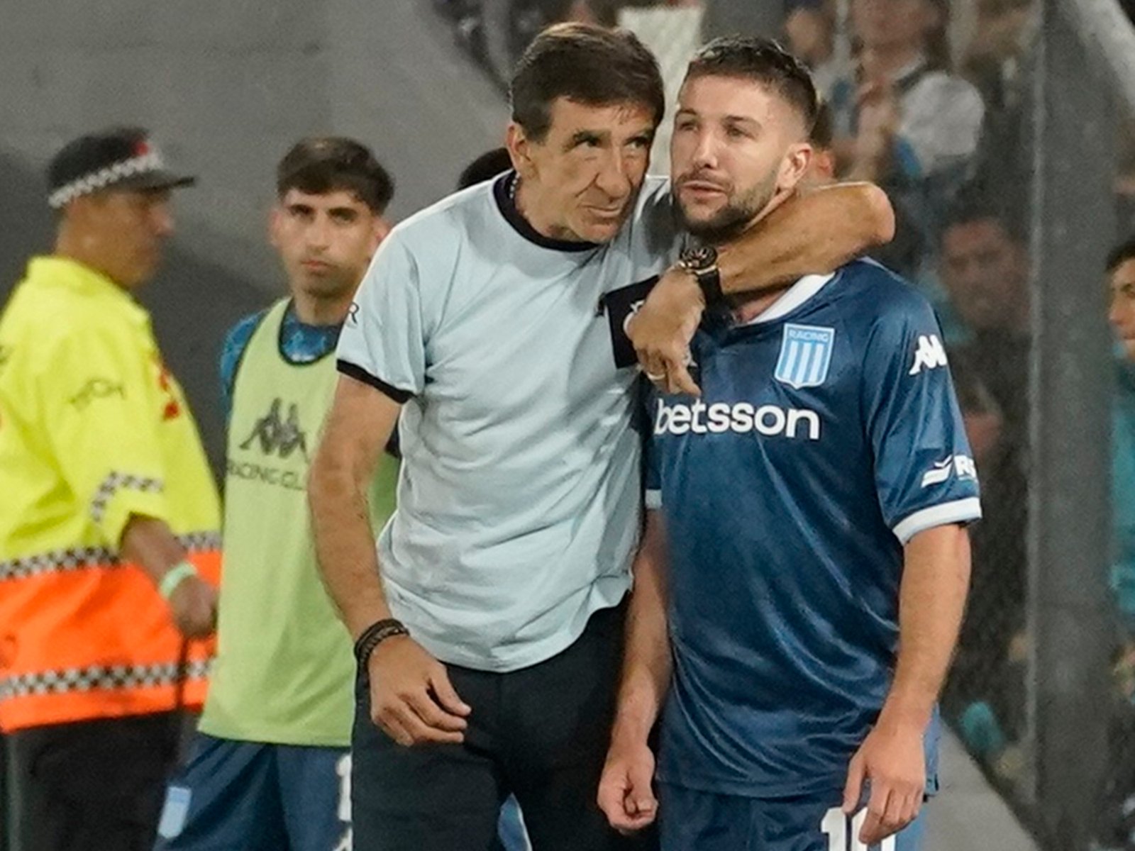 Luciano Vietto se despidió de Racing y habló de su relación con Gustavo Costas: «Somos polos opuestos»