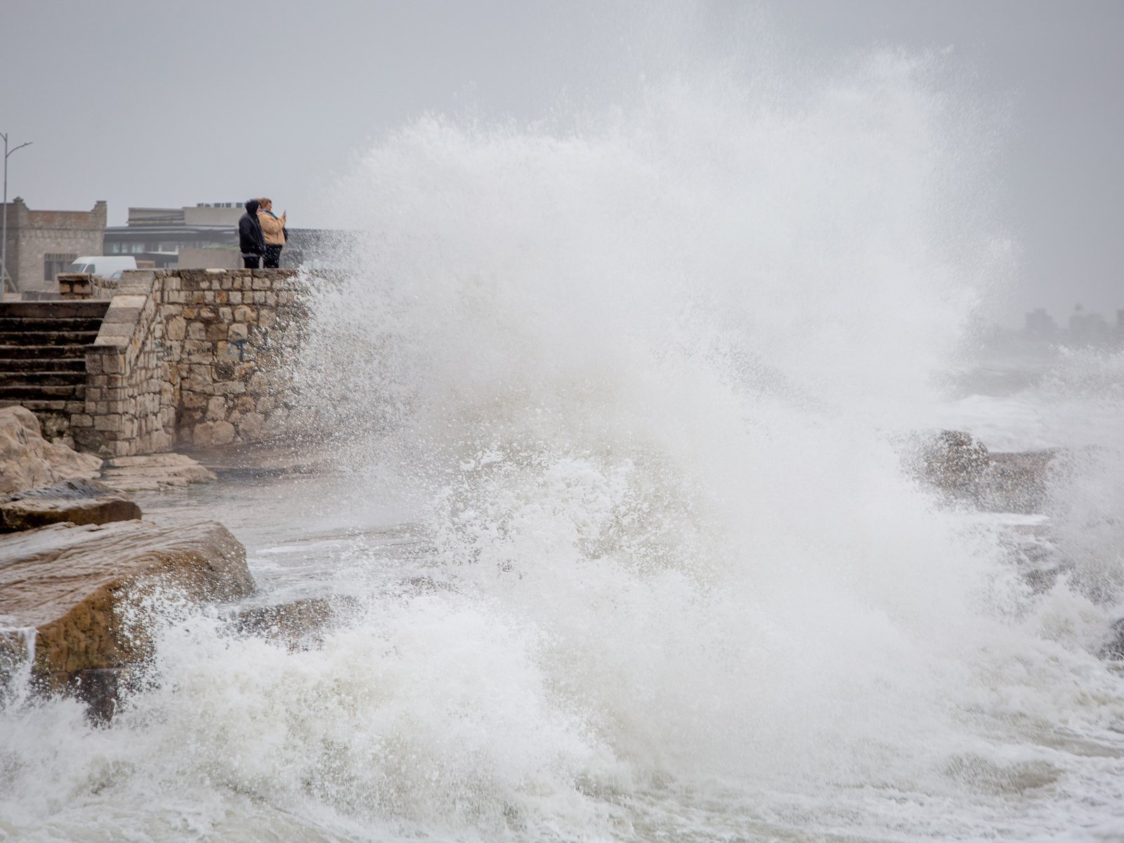 Rigen alertas amarilla y naranja por lluvias y tormentas en Buenos Aires y otras once provincias