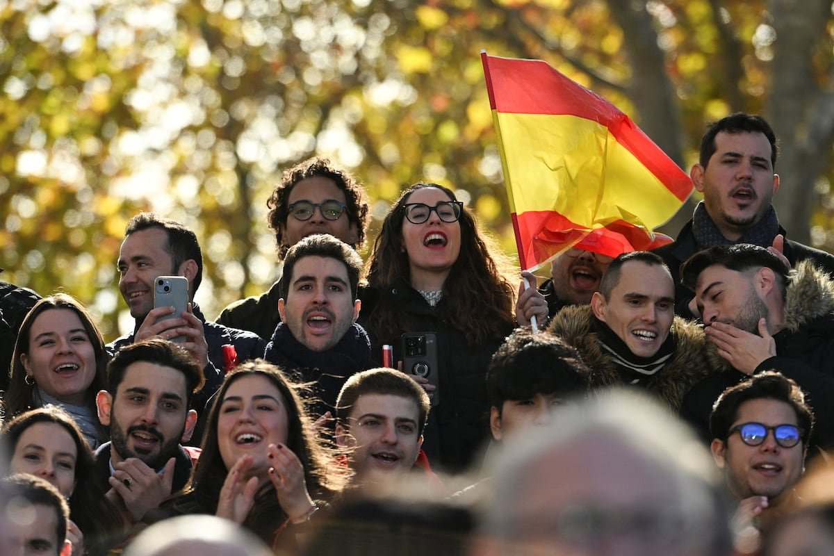 Todos a una en el PP: Sánchez, camino de prisión | España